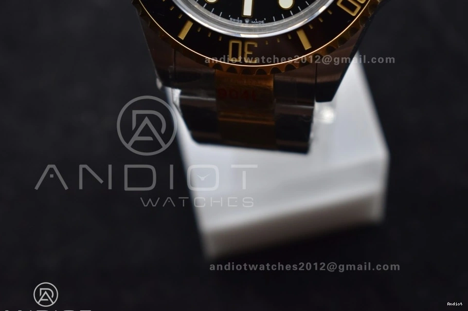 V3 Edition YG SS Tone Bracelet on Sea-Dweller Black GMF Best Two A2824 SS YG Dial 126603 1120